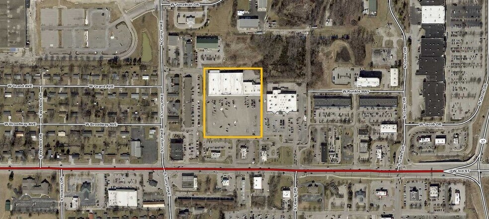 Primary Photo Of 3612-3620 W 3rd St, Bloomington Department Store For Lease