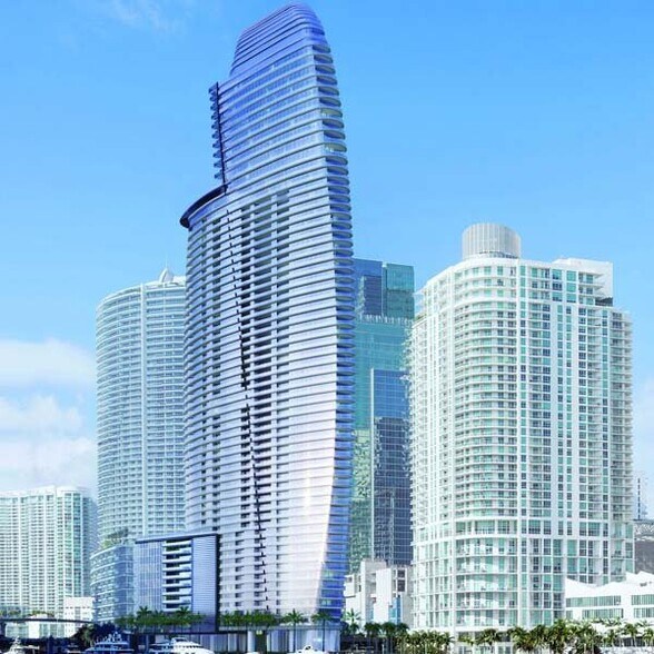 More Photos Of 300 Biscayne Boulevard Way, Miami Apartments For Lease