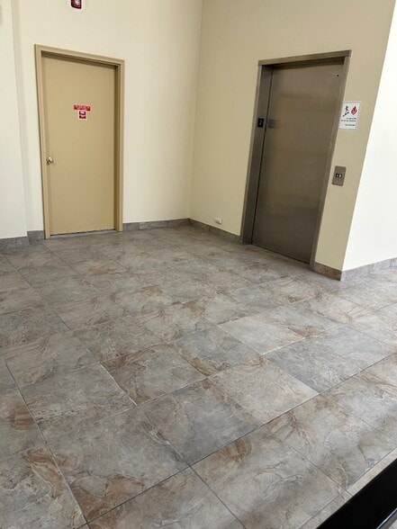 More Photos Of 170 Kinnelon Rd, Kinnelon Office Residential For Sale