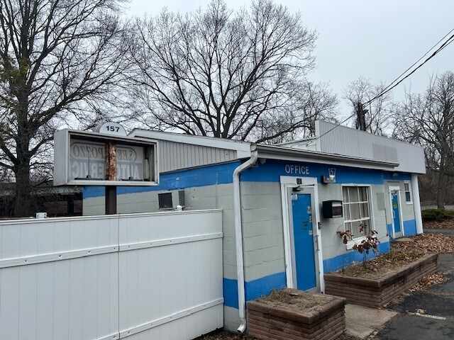 More Photos Of 157 Washington Ave, North Haven Auto Repair For Sale