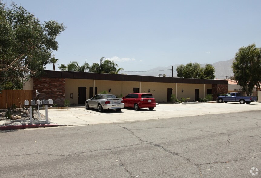 More Photos Of 3737 E Calle De Carlos, Palm Springs Apartments For Sale