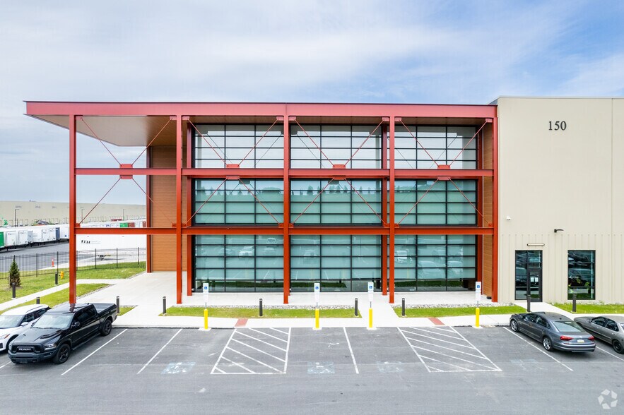 More Photos Of 150 Cesanek Rd, Northampton Distribution For Lease
