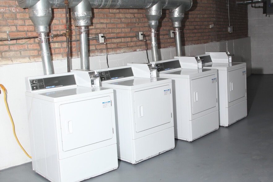 More Photos Of 6200 Melton Rd, Gary Hotel For Sale