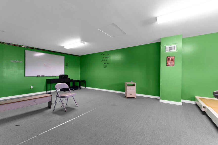 More Photos Of 6565 SW 127th Ave, Miami Religious Facility For Sale