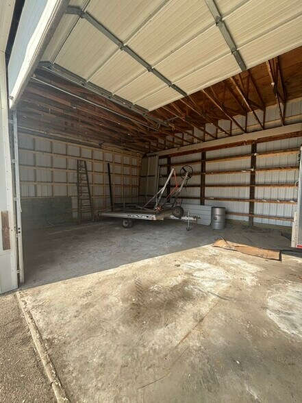 More Photos Of 2629 Prairie St SW, Wyoming Manufacturing For Lease