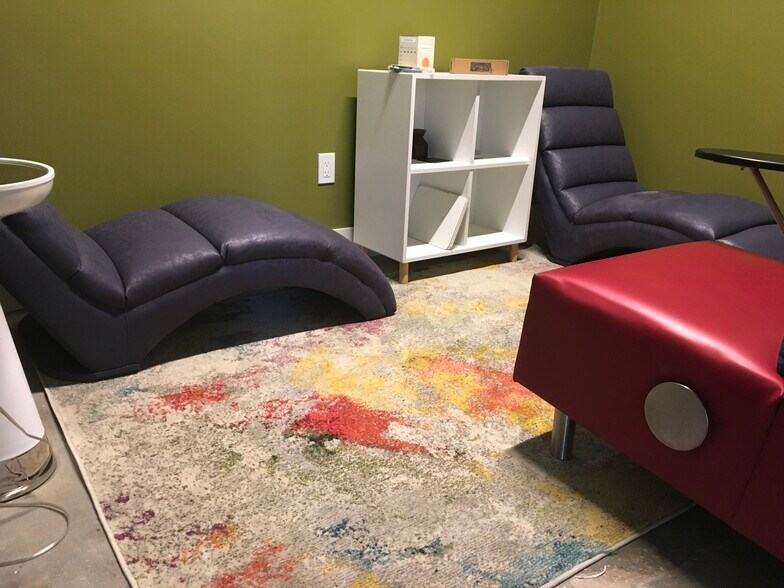 More Photos Of 565 Northside Dr, Atlanta Coworking Space