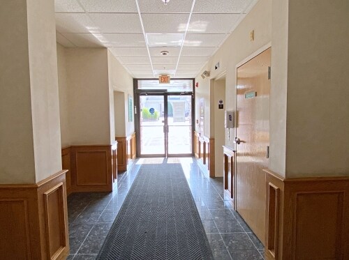 More Photos Of 100 Boston Rd, Groton Medical For Lease