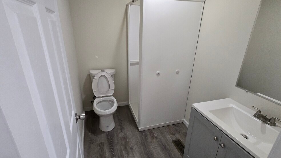 More Photos Of 592 Old Town Mall, Baltimore Storefront Retail Residential For Sale