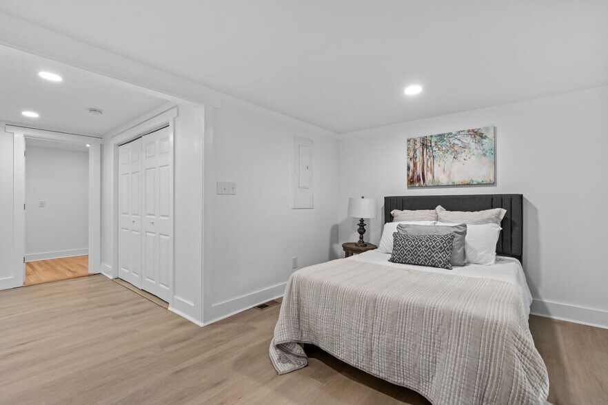 More Photos Of 122 Highlands View Rd, Highlands Specialty For Sale