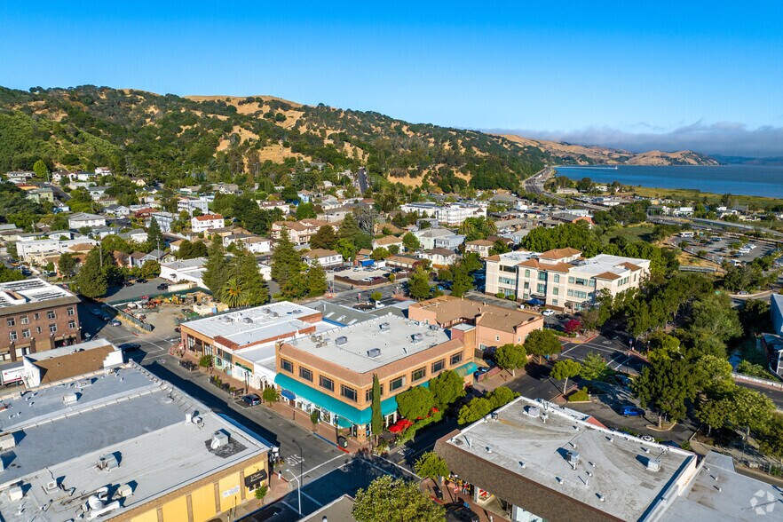 More Photos Of 531-537 Main St, Martinez Office For Lease