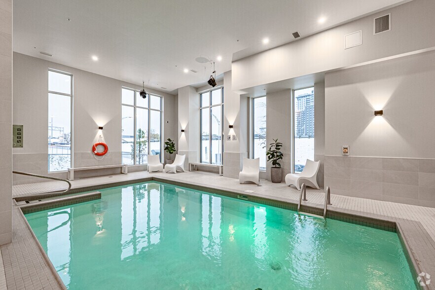 More Photos Of 300 Pl Charles-Le Moyne, Longueuil Apartments For Lease