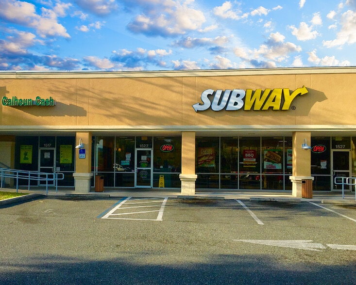 More Photos Of 1349-1565 NW 23rd Ave, Gainesville Storefront For Sale