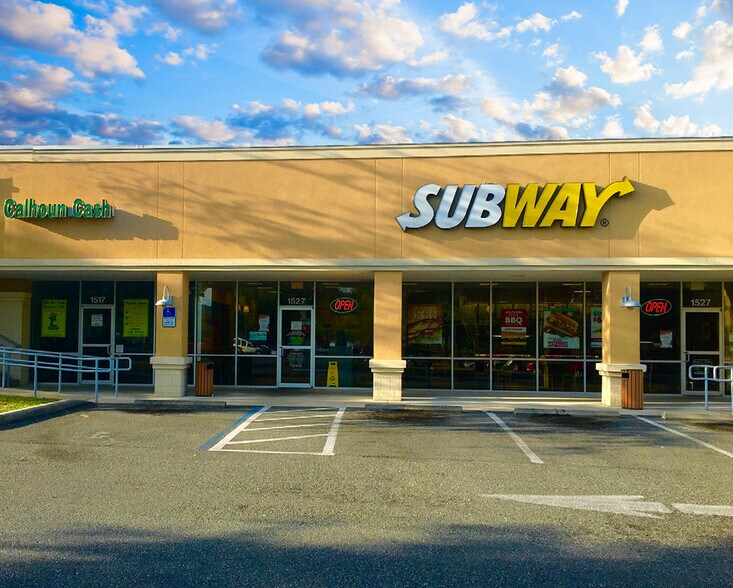 More Photos Of 1349-1565 NW 23rd Ave, Gainesville Storefront For Lease