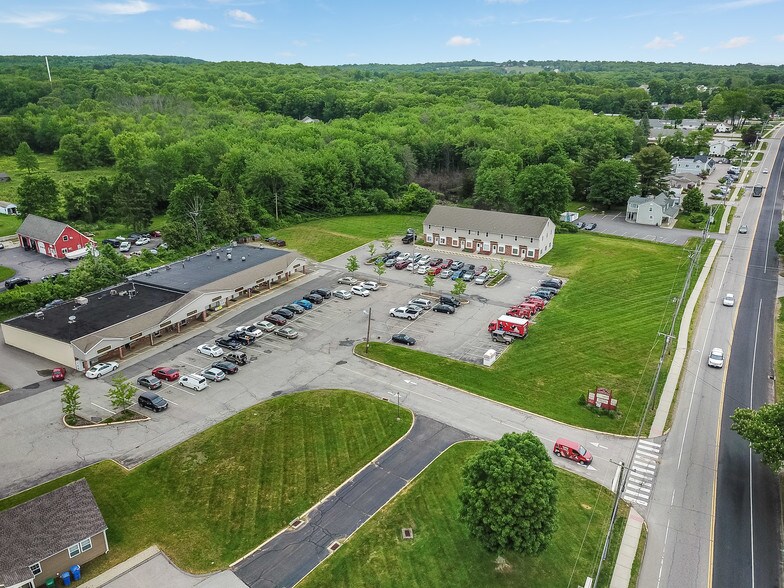 More Photos Of 41-61 Main St, Hebron Restaurant For Lease