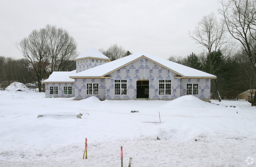 More Photos Of 1090 Meriden Waterbury Tpke, Cheshire Medical For Sale