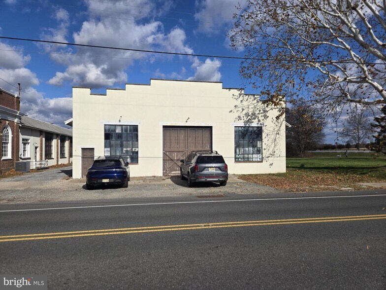 More Photos Of 404 Monroeville Rd, Monroeville Industrial For Sale