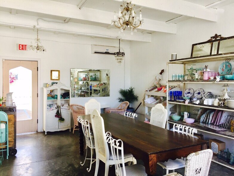 More Photos Of 301 N San Marino Ave, San Gabriel Freestanding For Sale