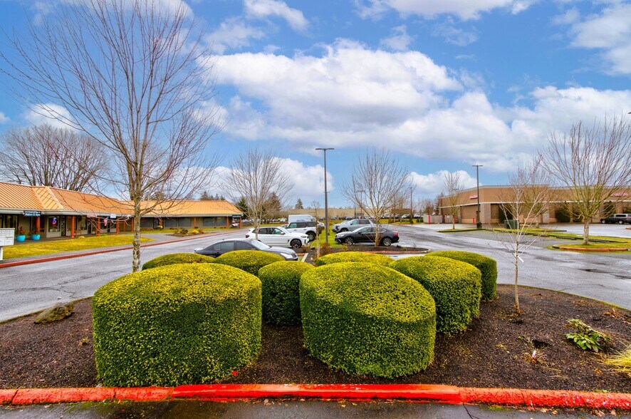 More Photos Of 421-491 NE Burnside Rd, Gresham Freestanding For Sale