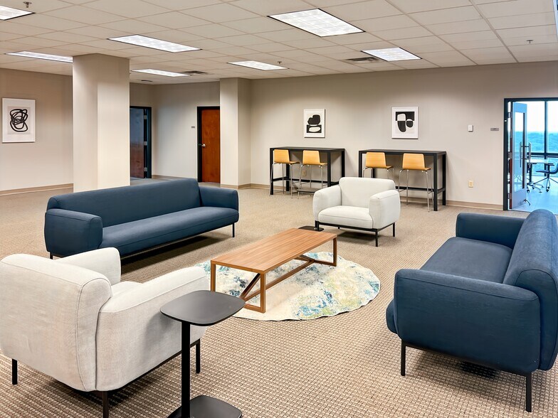 More Photos Of 201 Summit View Dr, Brentwood Coworking Space