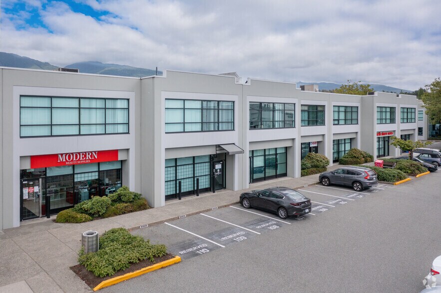 More Photos Of 980 W 1st St, North Vancouver District Research And Development For Lease