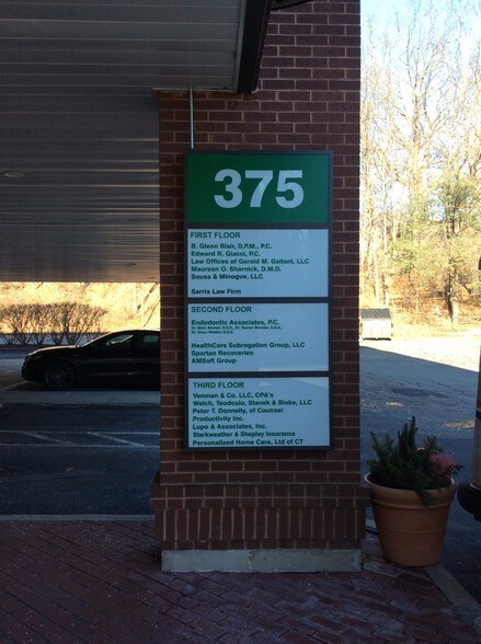 More Photos Of 375 Bridgeport Ave, Shelton Medical For Lease