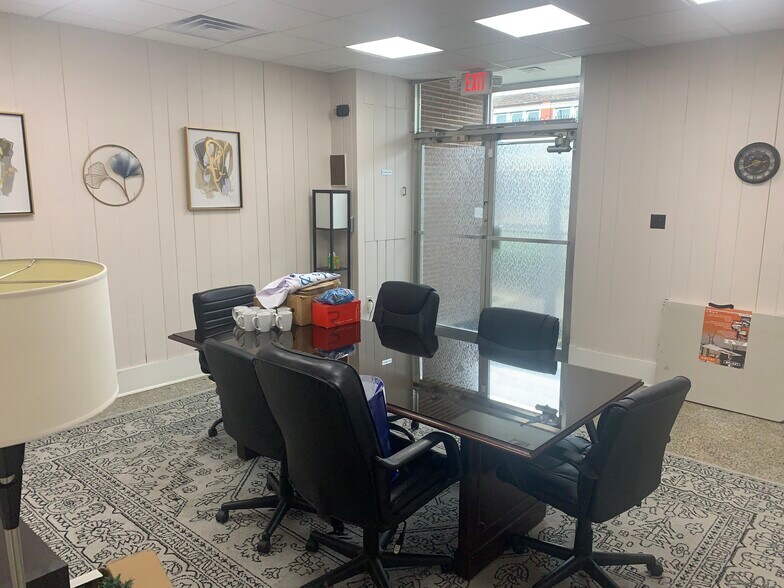 More Photos Of 661 Madison Ave, Memphis Medical For Sale