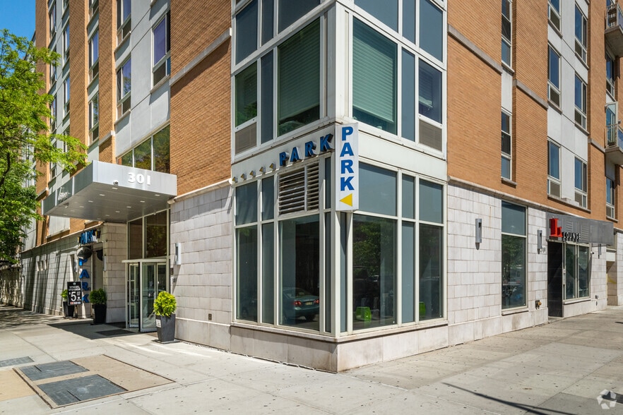 More Photos Of 2131 Frederick Douglass Blvd, New York Apartments For Sale