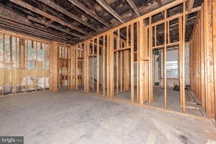 More Photos Of 1100 W Lafayette Ave, Baltimore Apartments For Sale