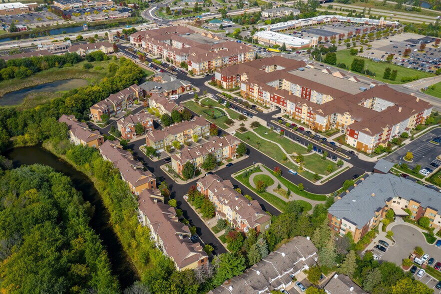 More Photos Of 10225 City Walk Dr, Woodbury Apartments For Sale