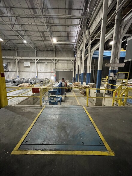 More Photos Of 401 Driftwood St, Nashville Unknown For Lease