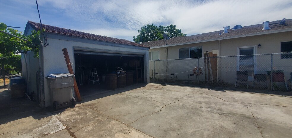 More Photos Of 60 N 34th St, San Jose Multifamily For Sale