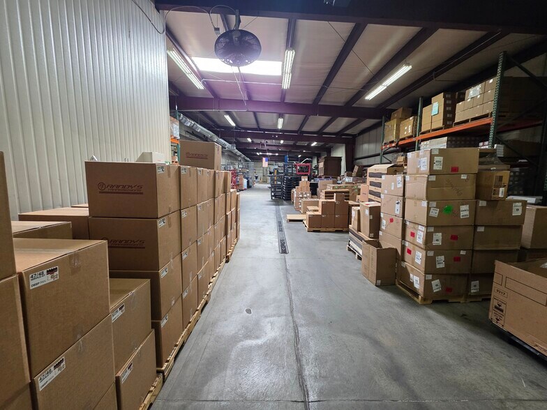More Photos Of 121 E 1280 N, Tooele Warehouse For Lease
