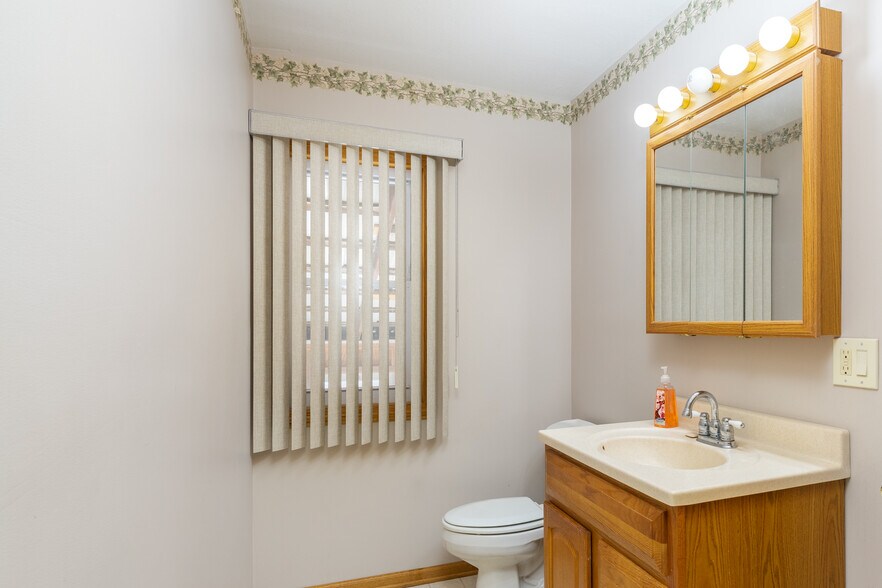 More Photos Of 1310 IL Highway 26, Princeton Specialty For Sale