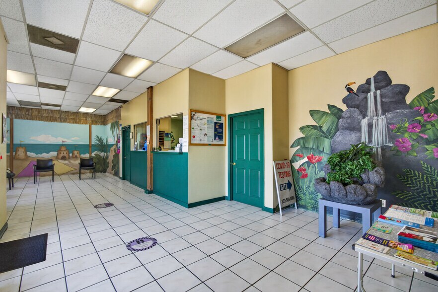 More Photos Of 1167-1201 E Florence Ave, Los Angeles Warehouse For Lease