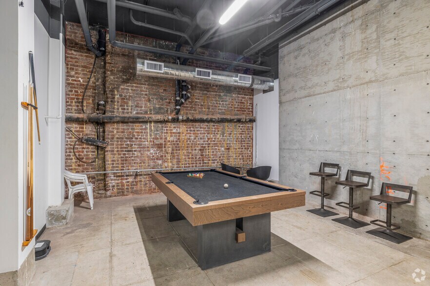 More Photos Of 392 11th St, Oakland Apartments For Sale