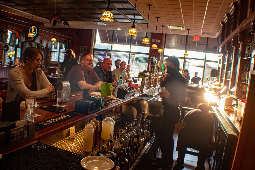 More Photos Of 115-125 56th St, Kenosha Apartments For Sale