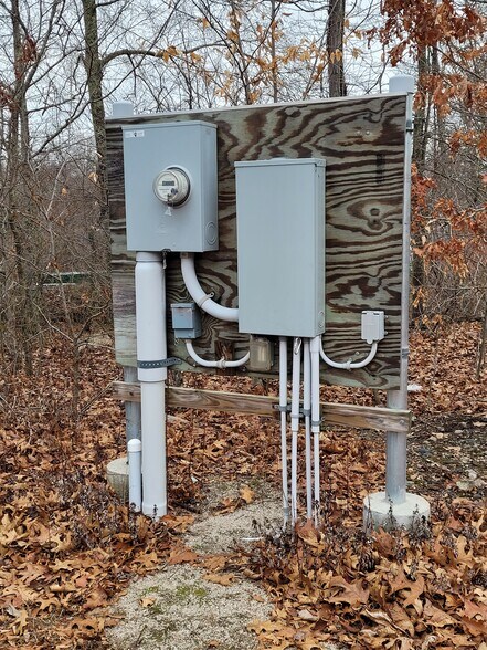 More Photos Of 4 Commerce Ct, Ledyard Land For Lease