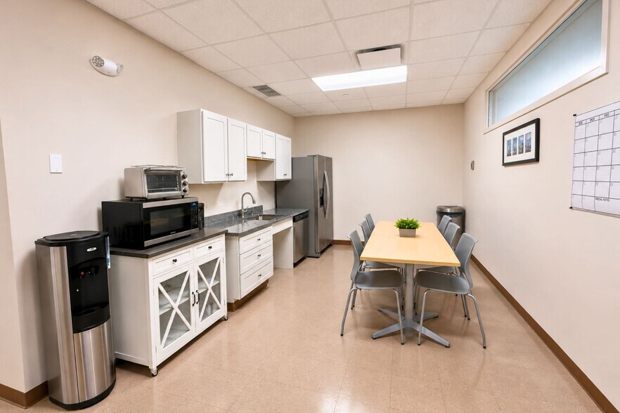 More Photos Of 1 Post Rd, Fairfield Office For Lease