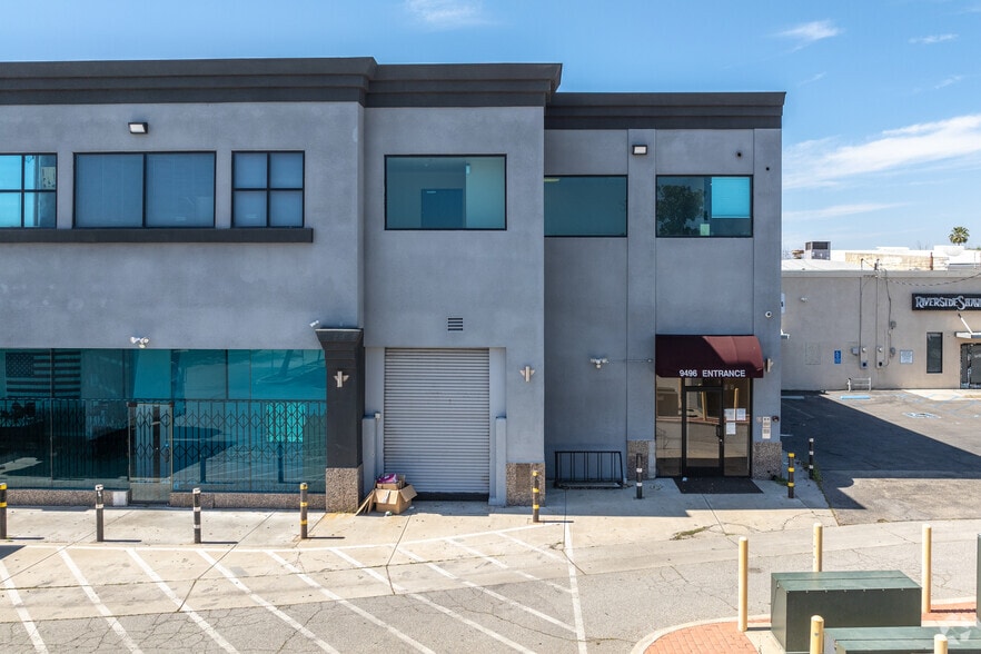 More Photos Of 9496 Magnolia Ave, Riverside Medical For Lease