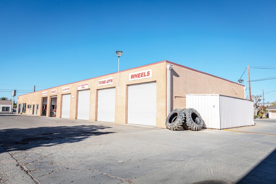 More Photos Of 205-225 W Pacheco Blvd, Los Banos Auto Repair For Sale