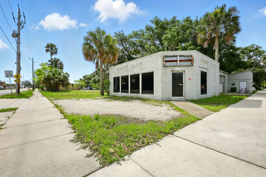 More Photos Of 1321 St Johns Ave, Palatka Service For Sale