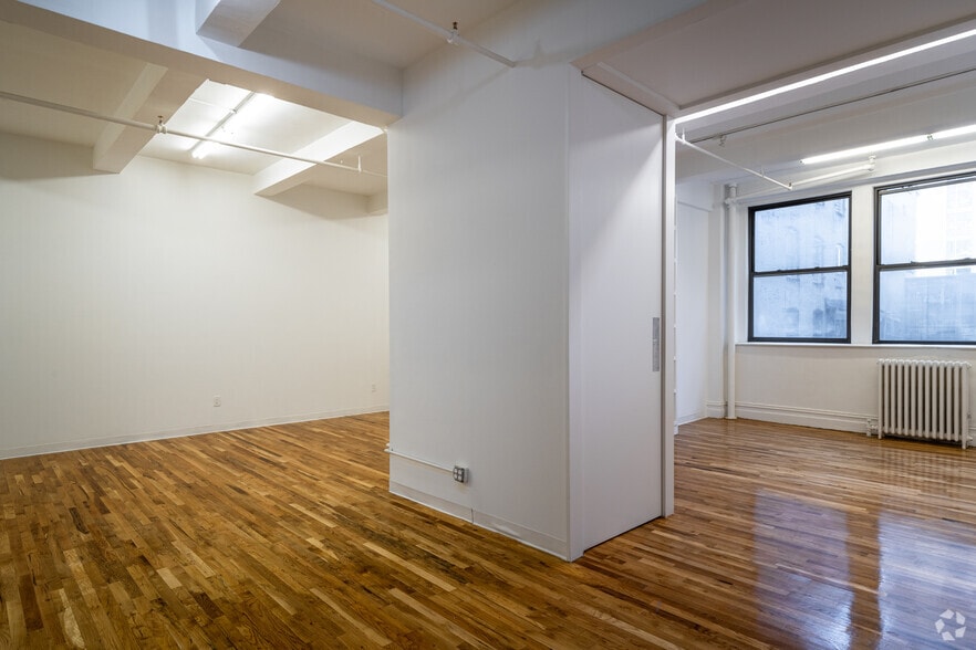 More Photos Of 146-150 W 25th St, New York Office For Lease