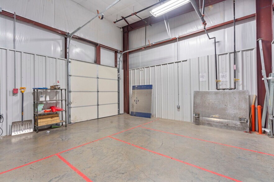 More Photos Of 3758 Hwy 412 E, Siloam Springs Freestanding For Sale