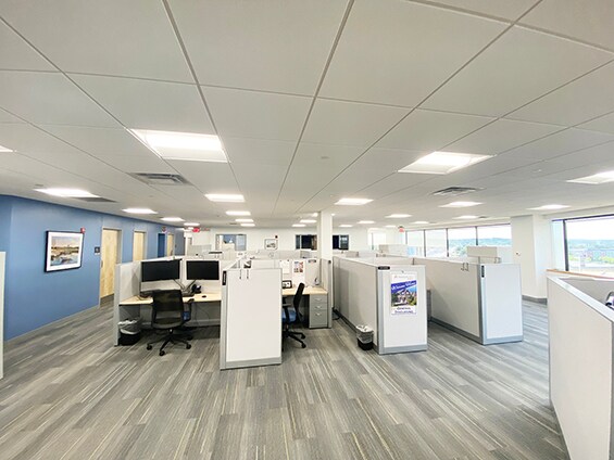More Photos Of 650 Elm St, Manchester Office For Lease
