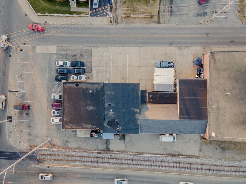 More Photos Of 15 York Ave, Pawtucket Auto Repair For Sale