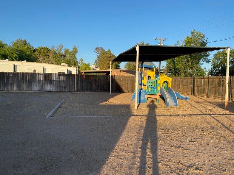 More Photos Of 630 W 17th Pl, Tempe Schools For Lease