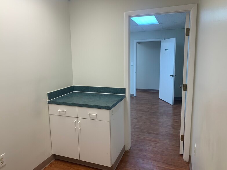 More Photos Of 255 Fortenberry Rd, Merritt Island Medical For Sale