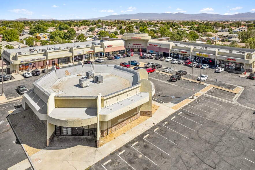 Primary Photo Of 1000-1044 E Avenue K, Lancaster Unknown For Lease