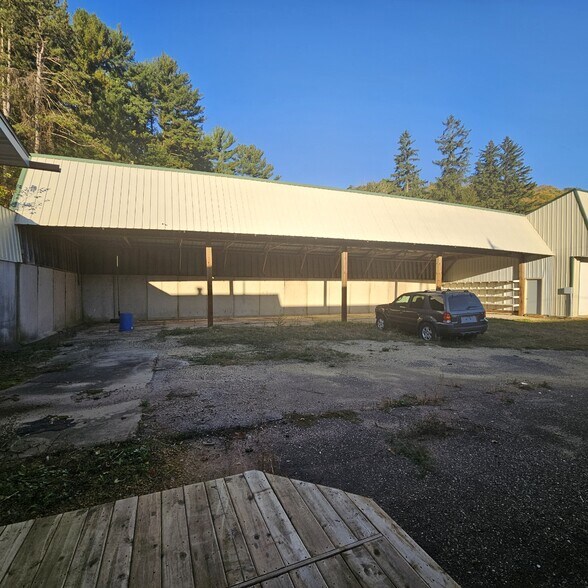 More Photos Of 420 Main St, Plum City Industrial For Sale