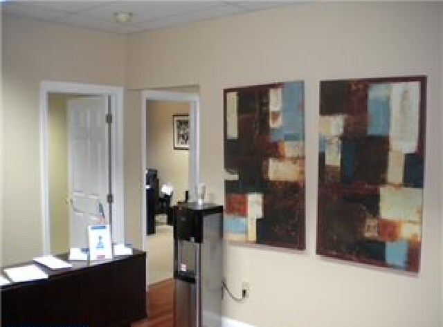 More Photos Of 102 Kings Way W, Sewell Medical For Lease